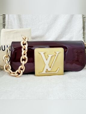 Louis Vuitton Patent Sobe Clutch Shoulder Bag Handbag Speedy Neverfull